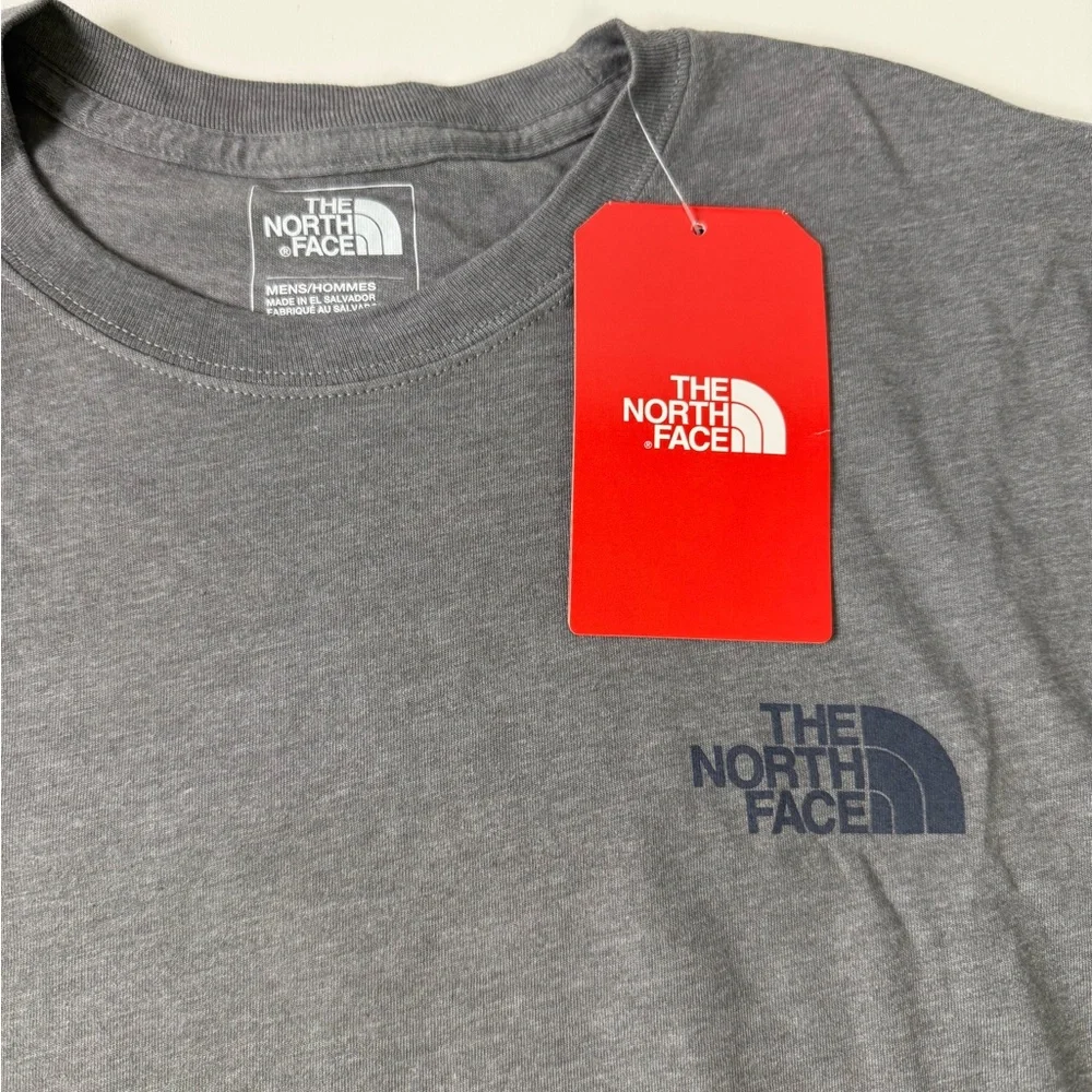 The North Face Standard Fit T-Shirt Bundle of 2 New NWT Graphic Tees - Picture 9 of 12